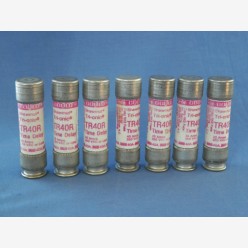 Gould Shawmut TR40R (Lot of 7 fuses)